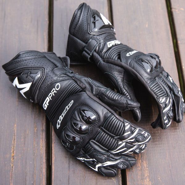 Manisi Moto Alpinestars GP Pro v3