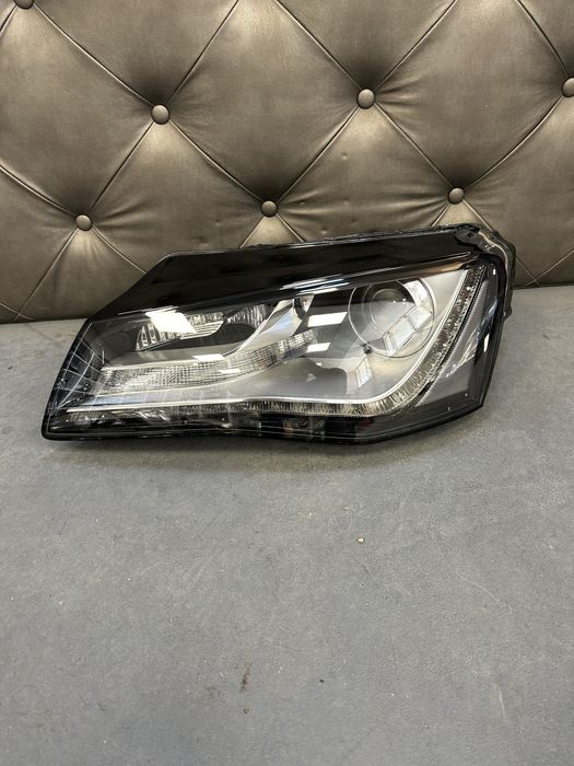 Audi A8 D4 Xenon led фар фарове ляв