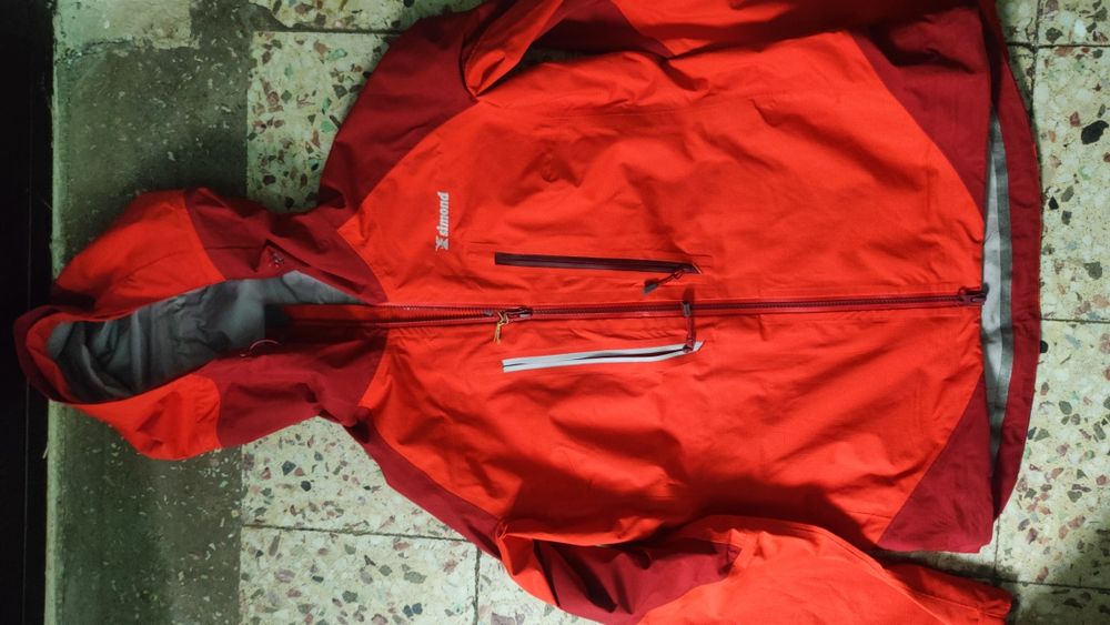 geaca simond 15k, dama noua S, M si L