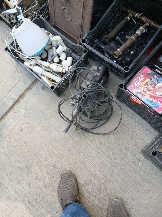 Водадиной насос .