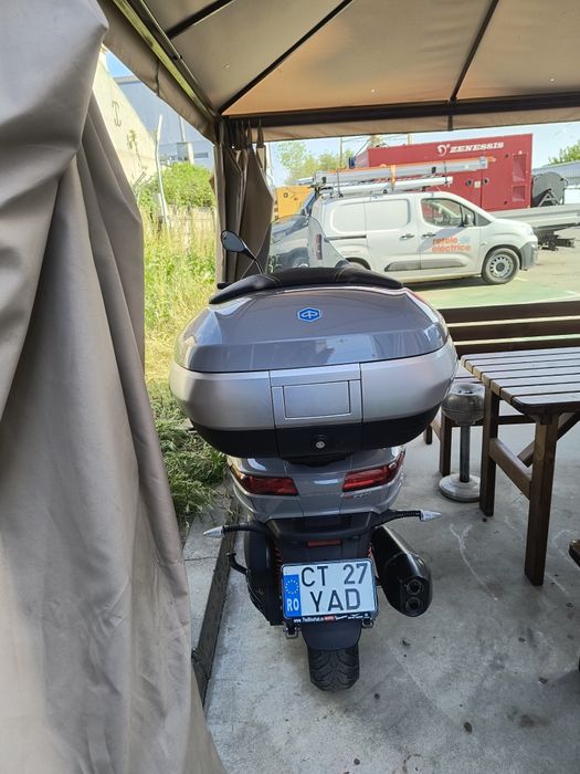 Vind Piaggio MP3 500hpe sport