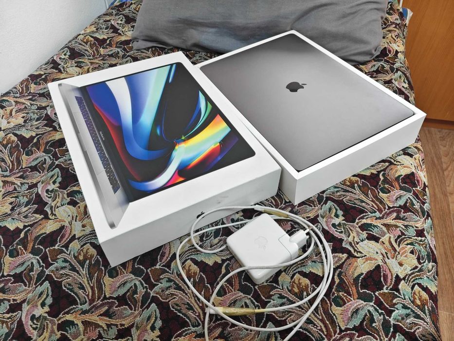 Macbook Pro 16-inch [2019, 1tb SSD, 16gb ram]