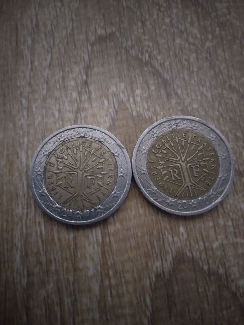 Monede 2 euro Franța anii 2000 -2001și1 moneda 2 euroNEDERLAN vânzare!