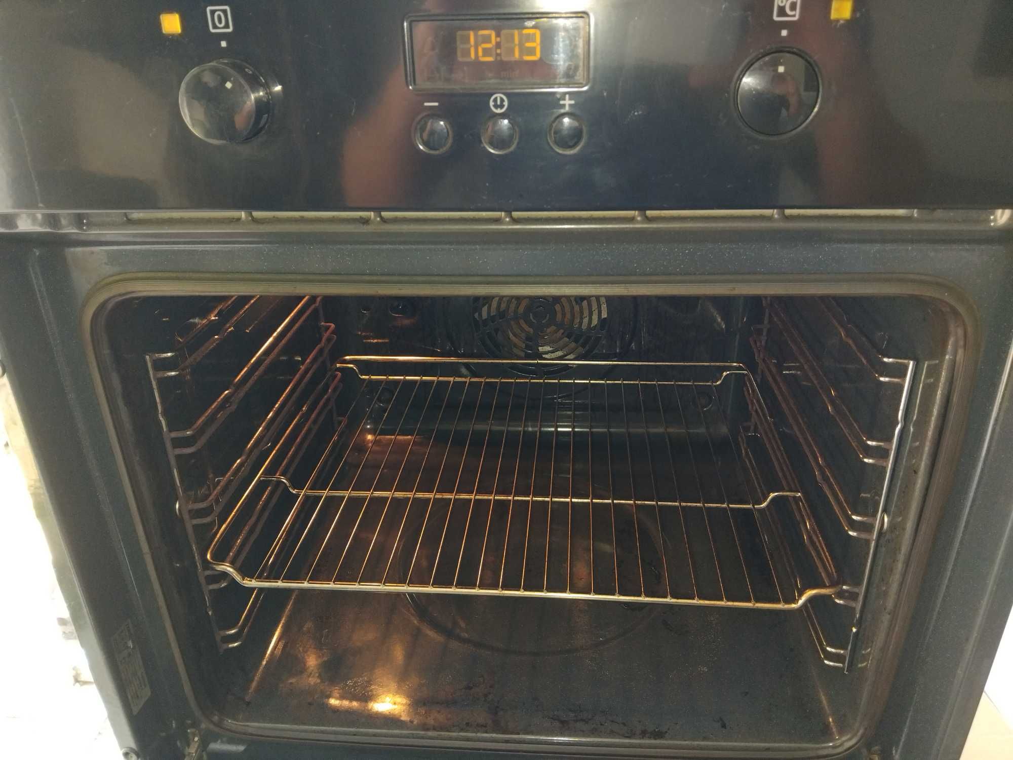 Zanussi фурна  за вграждане