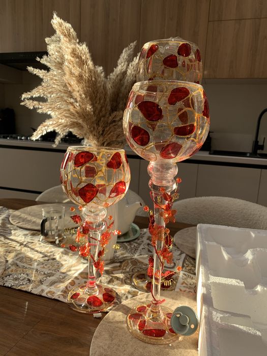 Подсвечники продоаю новые!