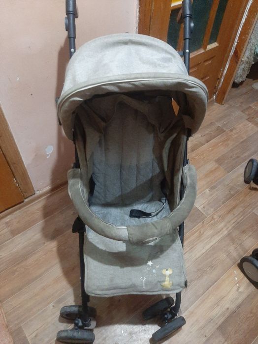 Летняя коляска продам