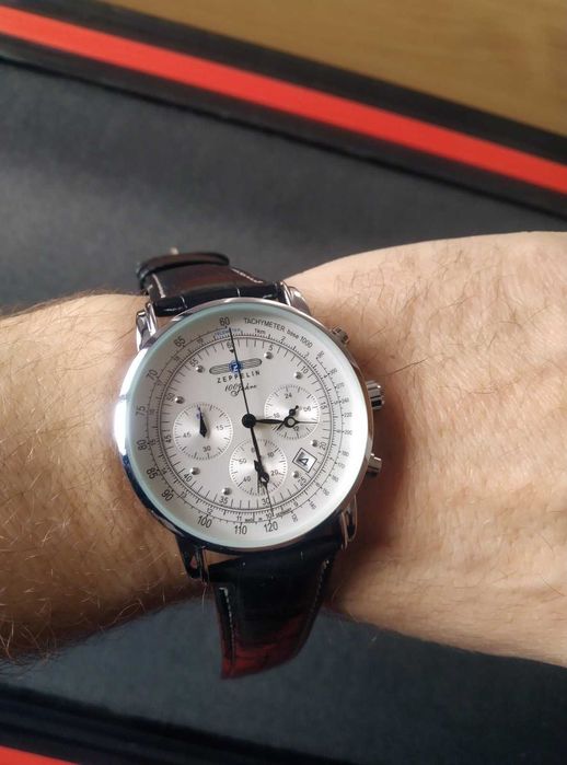 Мъжки ретро бизнес часовник Zeppelin 100 Jahre Zeppelin 7680-2