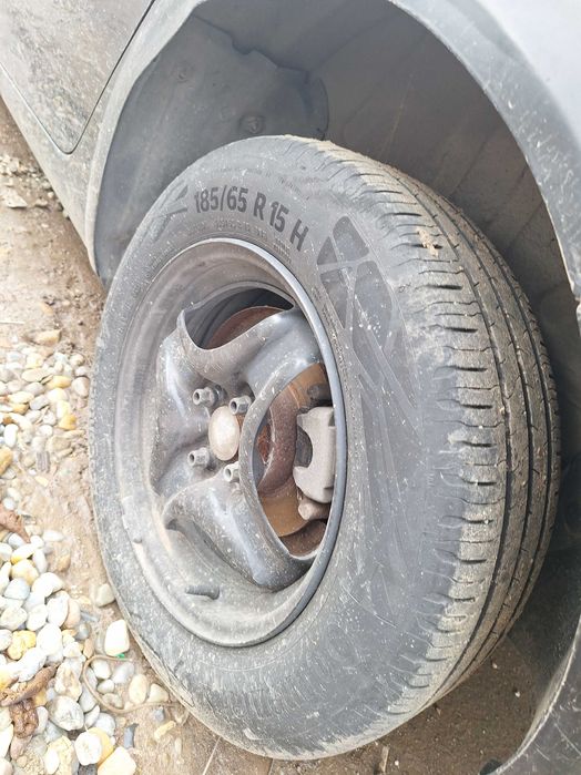 Set roti logan 185/65/15
