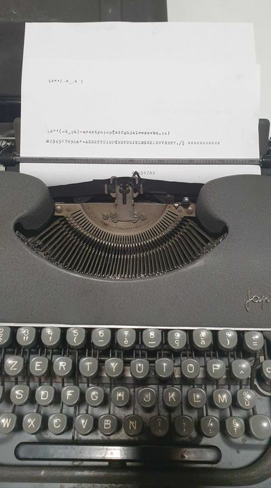 masina de scris portabila, rara, Japy 1950 cu geanta de transport