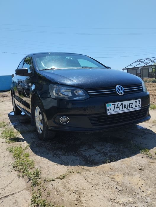 СРОЧНО ТОРГ Продам машину поло 2015 г.