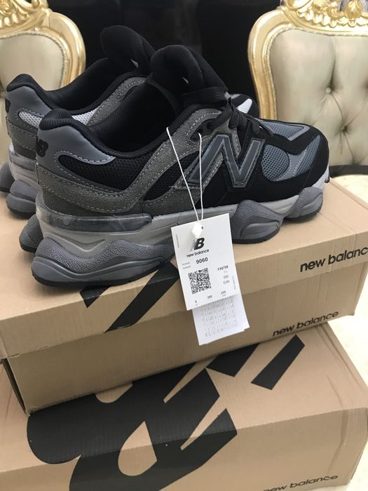 Adidași New Balance 9060 nou