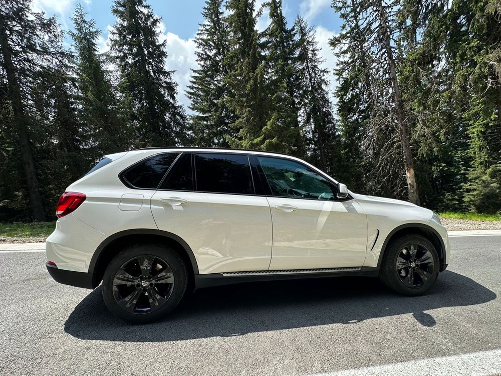 BMW X5 xDrive30d 3.0L 258CP 2014 Automat Alb perlat