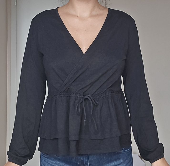 Черна блуза с връзки H&M