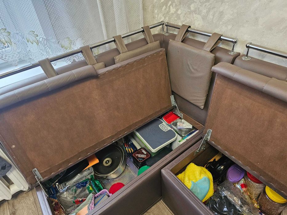 Продам обеденную зону