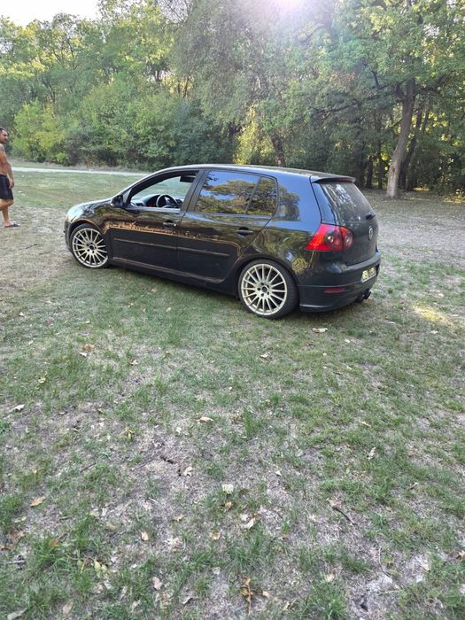 Vând jante OZ 5×112 R18