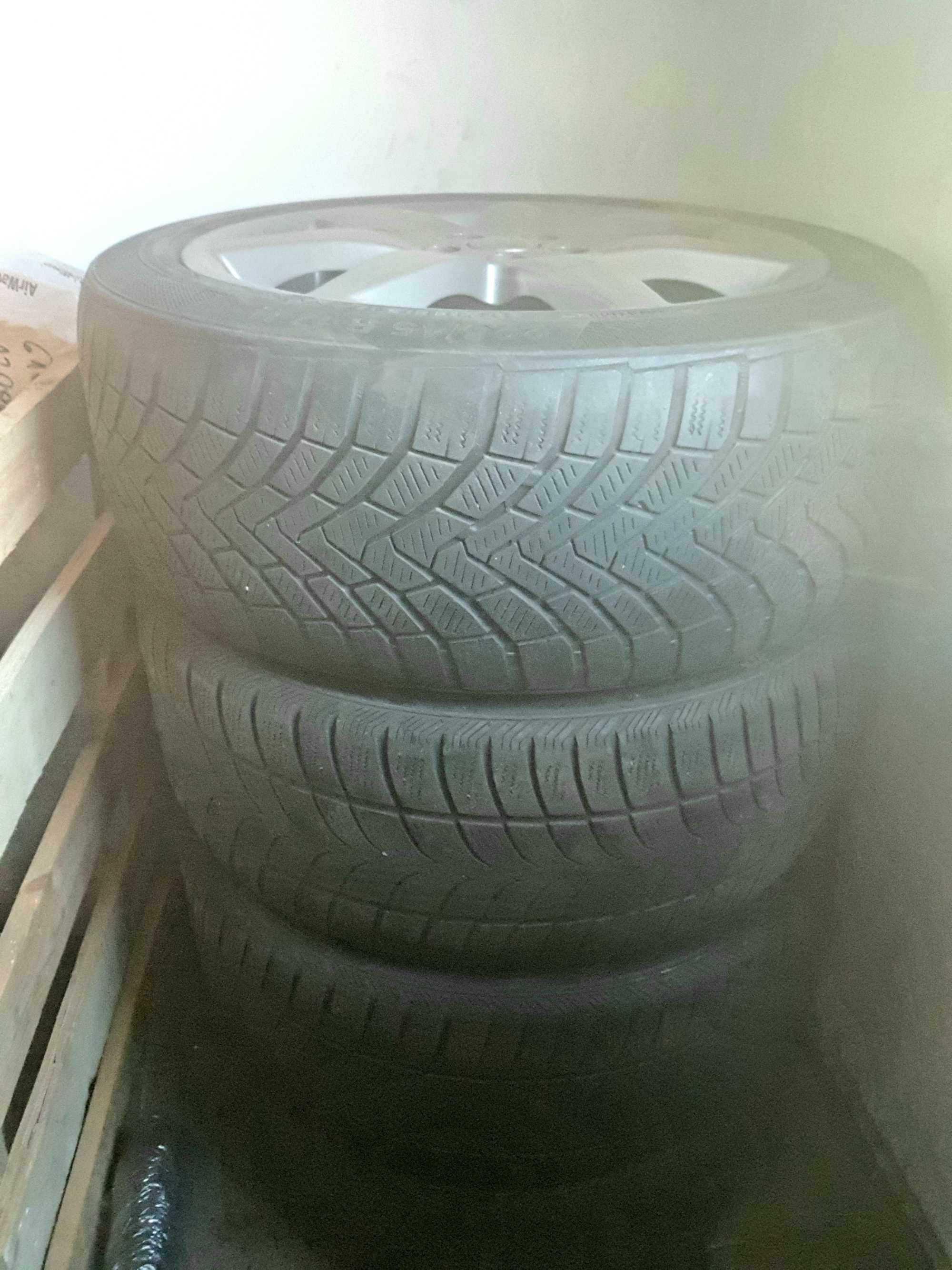 vand roti 5x100 r17 et35 7,5j cu 225/45r17 - golf 4 - a3 - ibiza -bora