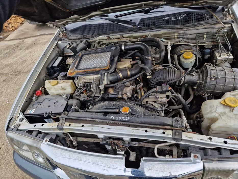 Dezmembram Nissan Terrano, 2 usi, an 2007, 3.0 Diesel, 4X4