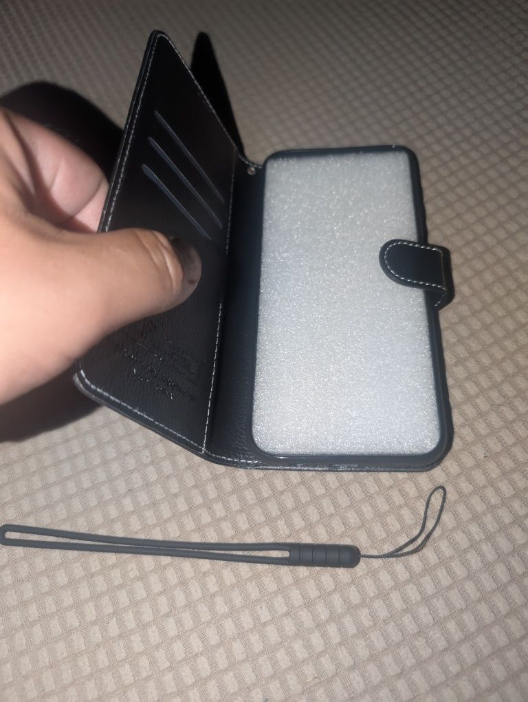Продавам чисто нов калъф за Самсунг А14 Samsung
