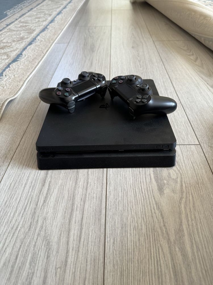 Продам PS 4