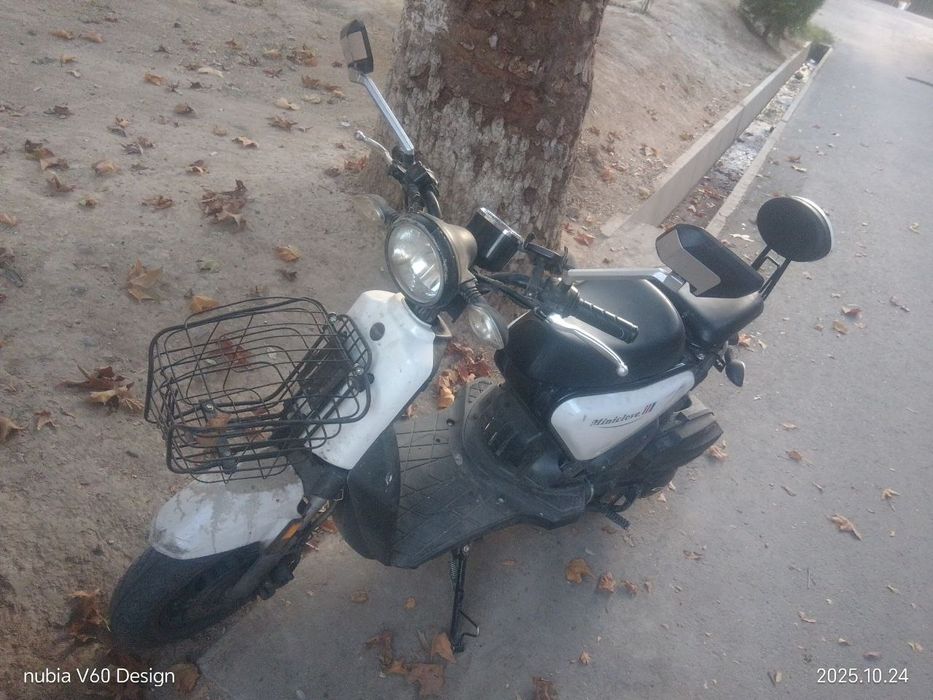 Skuter benzinli mini b/u