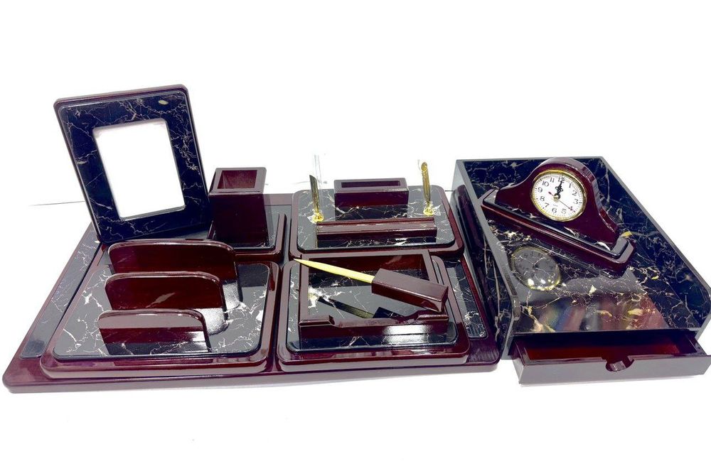 Настолни набор для дректирски