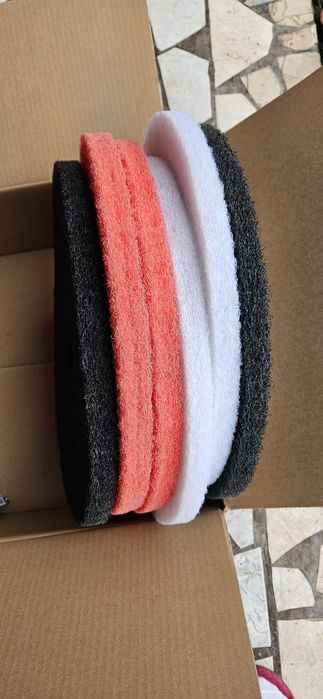 Pad uri, discuri slefuire 43 cm noi, nefolosite