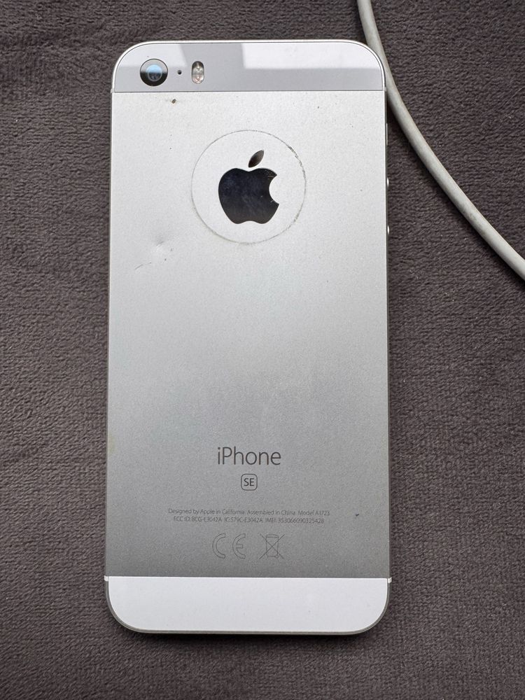 iPhone ES  mini.   ….