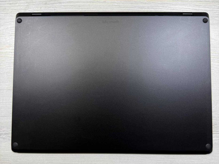 Surface Laptop 5 Black 15” 2,5K IPS I7-1265u сенсор 16GB/256GB NVMe