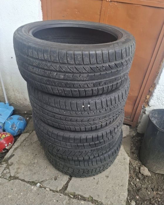 4 Anvelope Iarnă R18 / Foarte bune