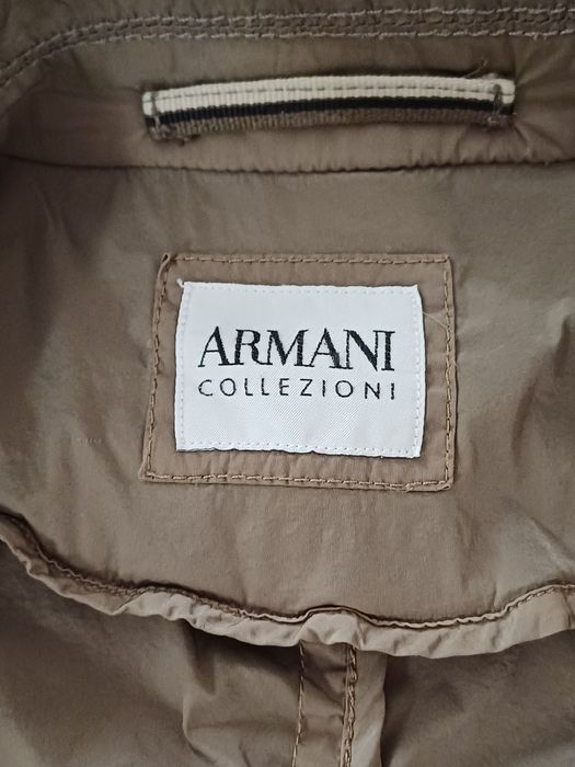 Pardesiu Armani , stare foarte bună , ultralight , material deosebit
