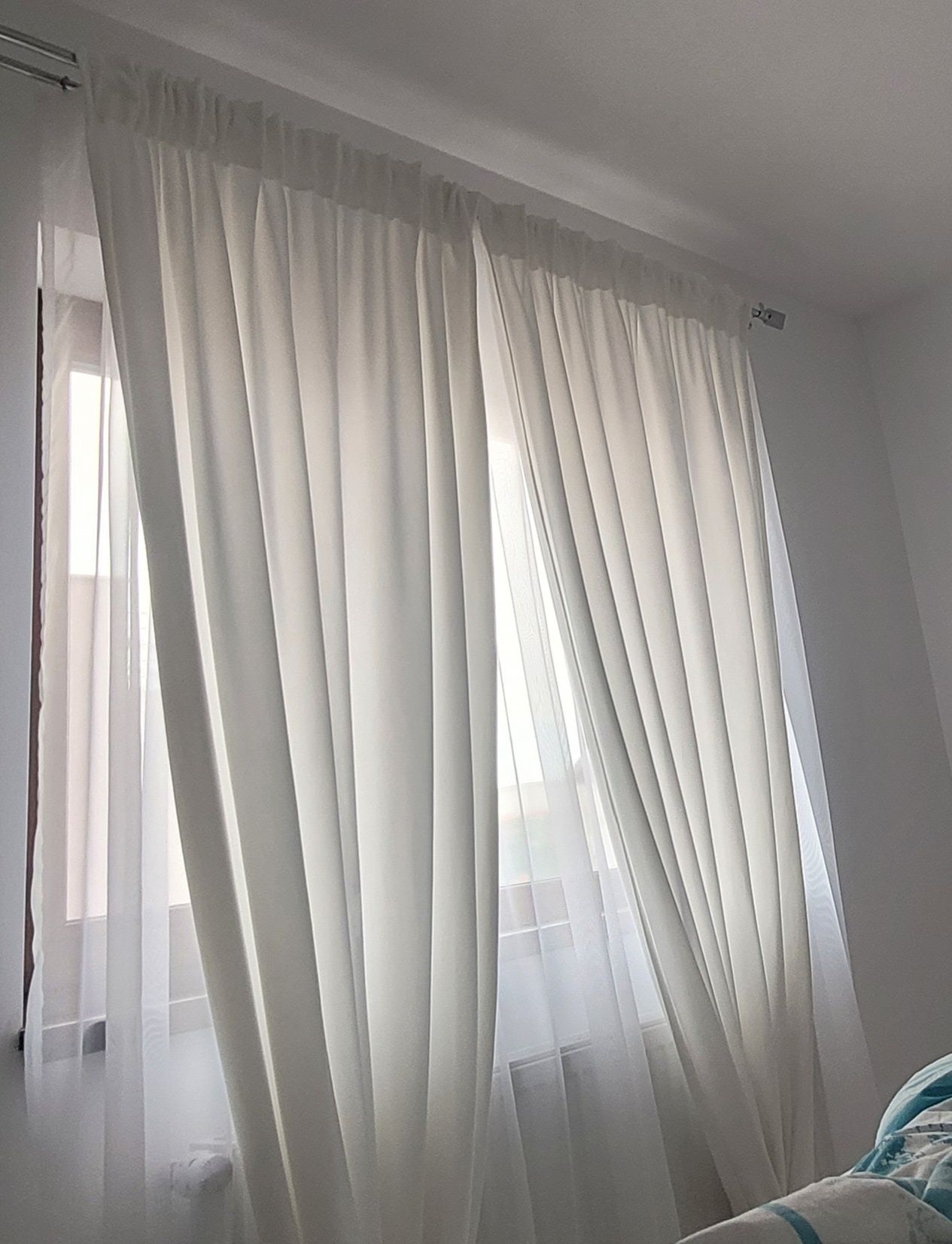 Draperie crem  /rejansa si draperie - alba catifea alba