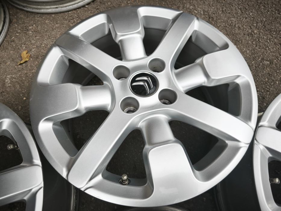 16" оригинални алуминиеви джанти за Citroen/Peugeot.