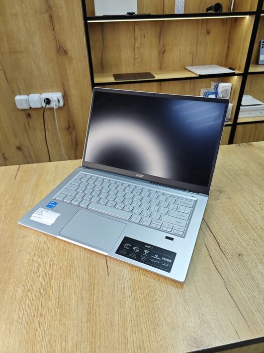 Ультрабук Acer Swift 3 | Intel Core i3 | 256гб NVMe