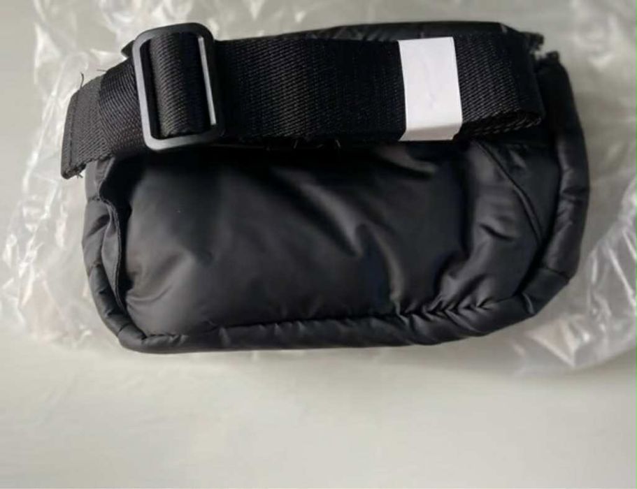 Borsetă Rare beauty by Selena Gomez puffy belt bag