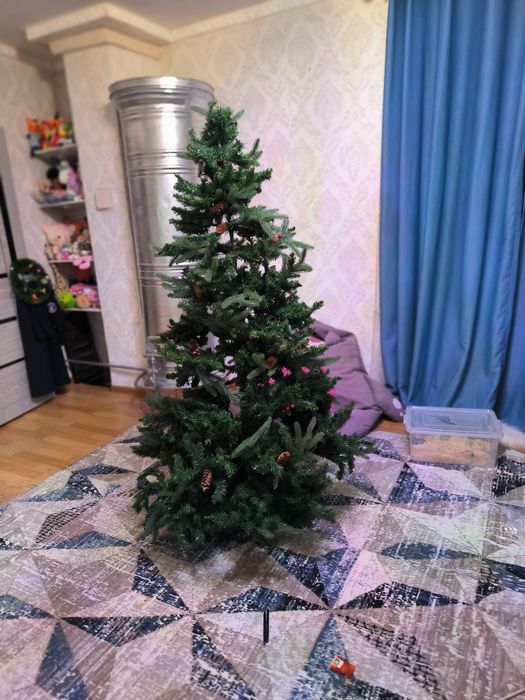 Елка 1.70 украсит ваш дом