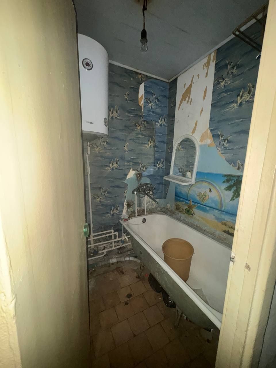 СРОЧНО прод-ся 2 КОМН-Я кв-ра в 8 микрорайоне по цене ниже РЫНКА.