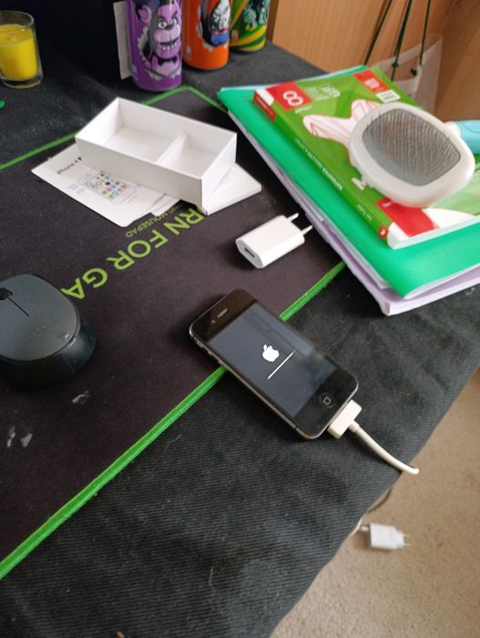 Obiect super rar iPhone 4s full kit descriere