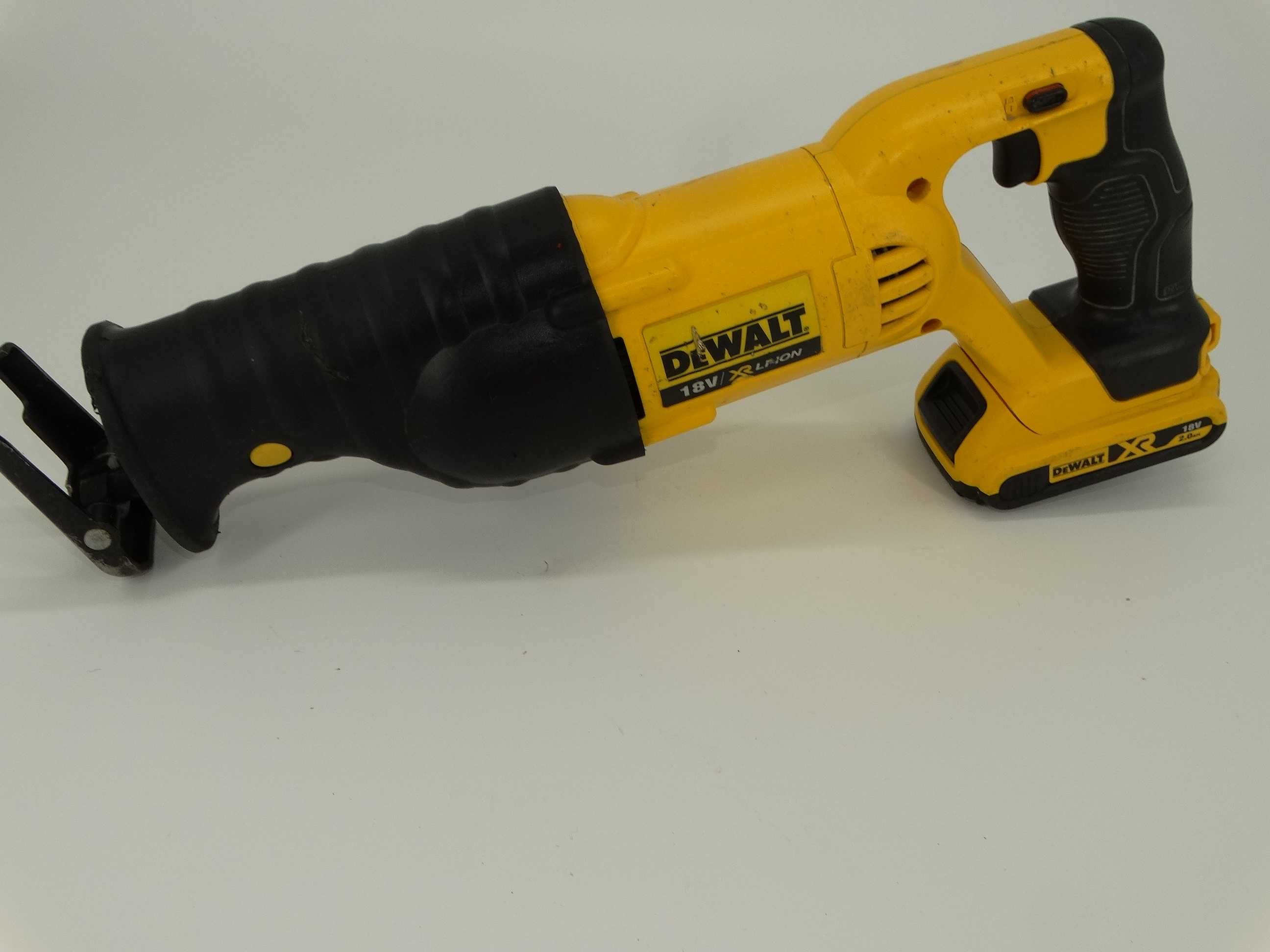 Dewalt DCS 380 / 2.0 ah - Саблен трион