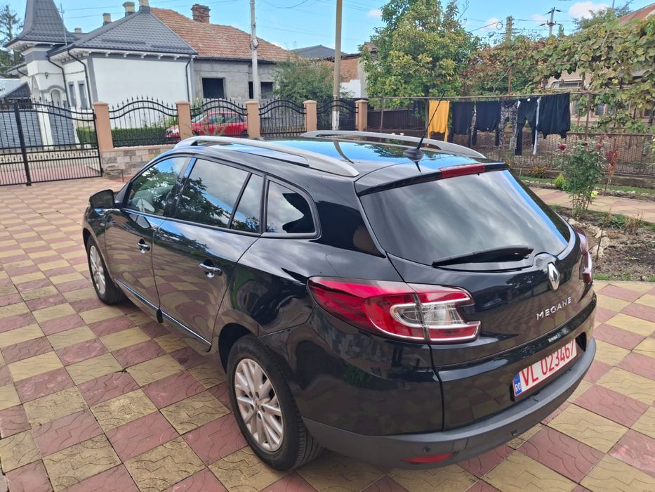 Renault Megane3”BOSE”1,5 Diesel-110cp-2013-euro5-rec adus pe roti!