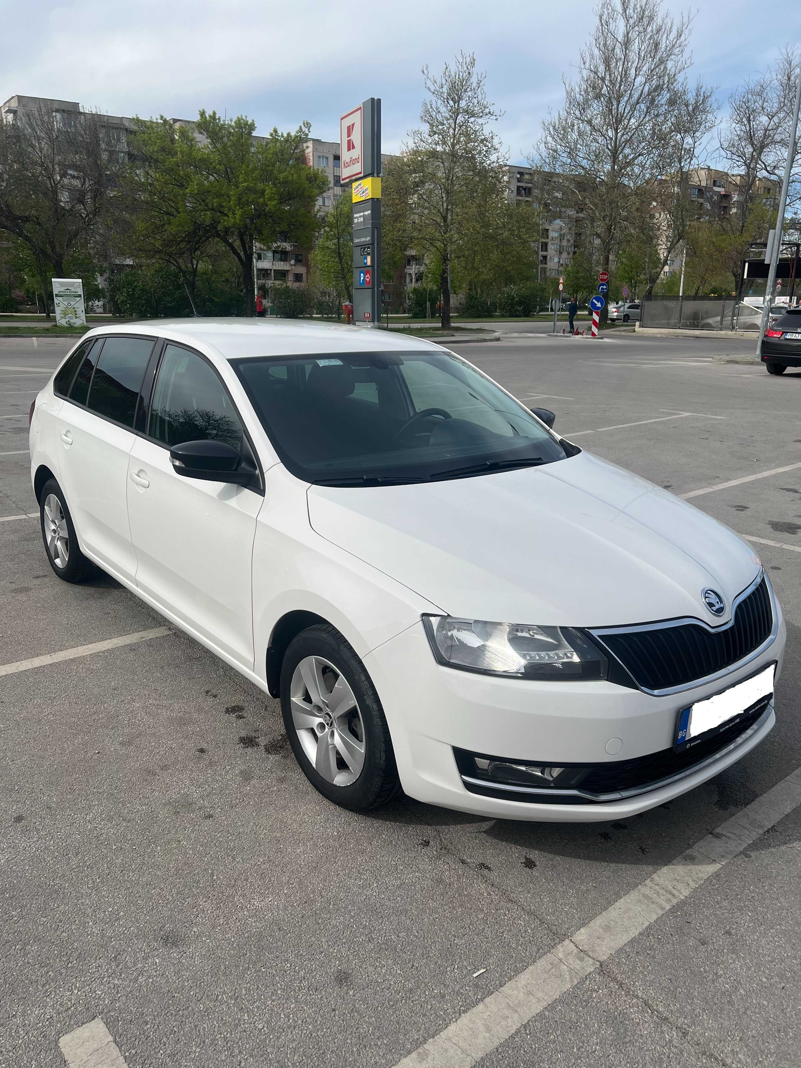 Продавам отлична Skoda Rapid 2018 год.