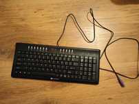 Tastatură cu fir