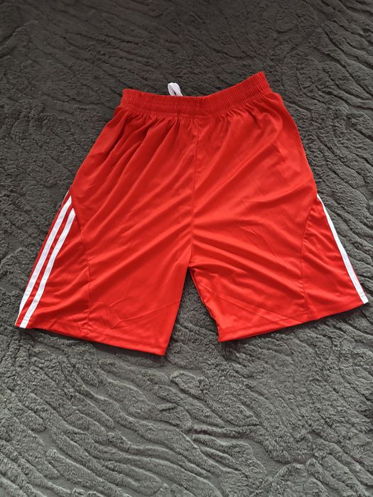 Set Bayern Munchen rosu