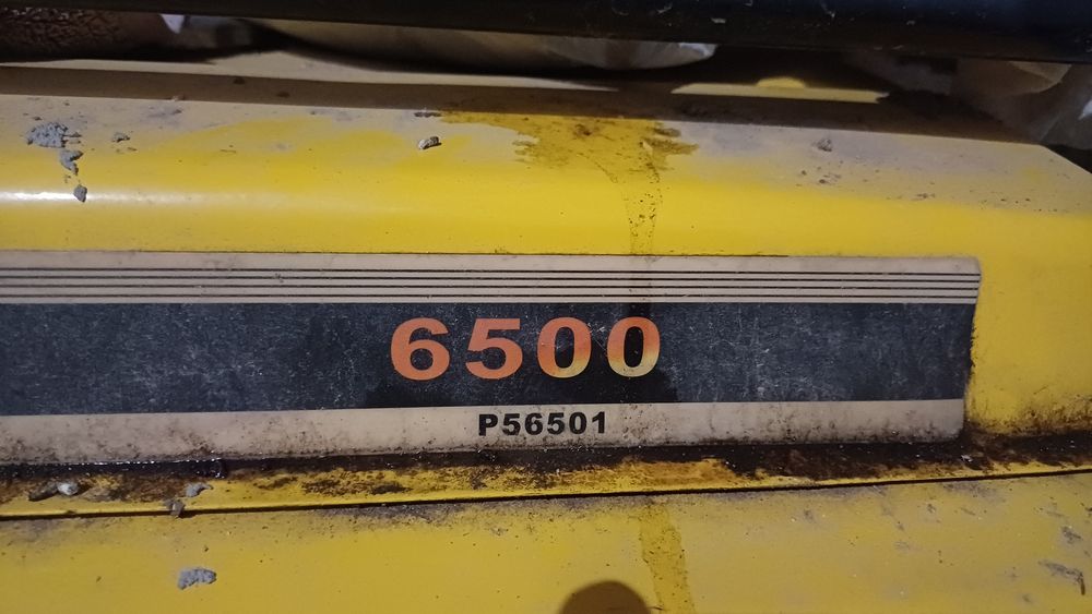 Бензиновый элетрогенератор