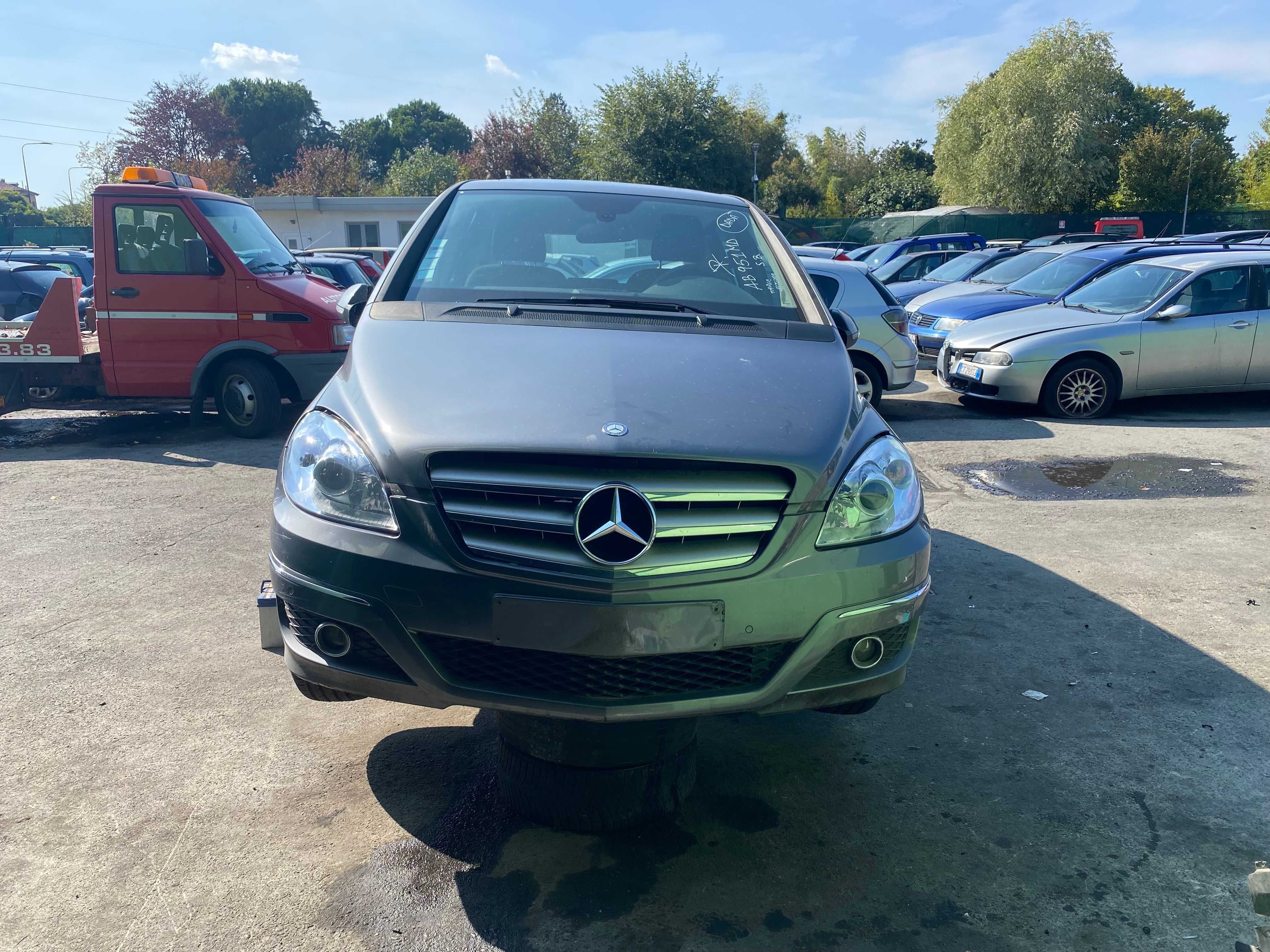 Mercedes B 180 CDI Мерцедес Б 2009 Avtomat на части