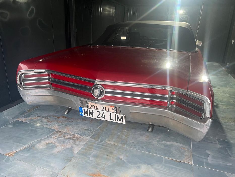 Buick Le Sabre  675C