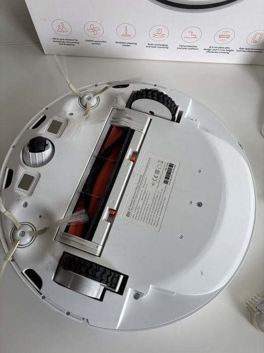 Xiaomi Mi Robot Vacuum-Mop Essential (MJSTG1)