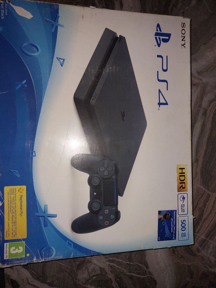 Playstation 4 500гб новий