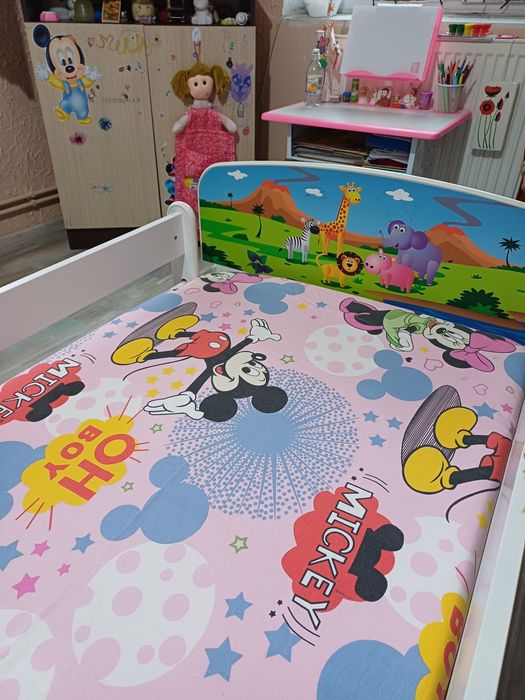 Vând pat copii junior,ptr camera copilului