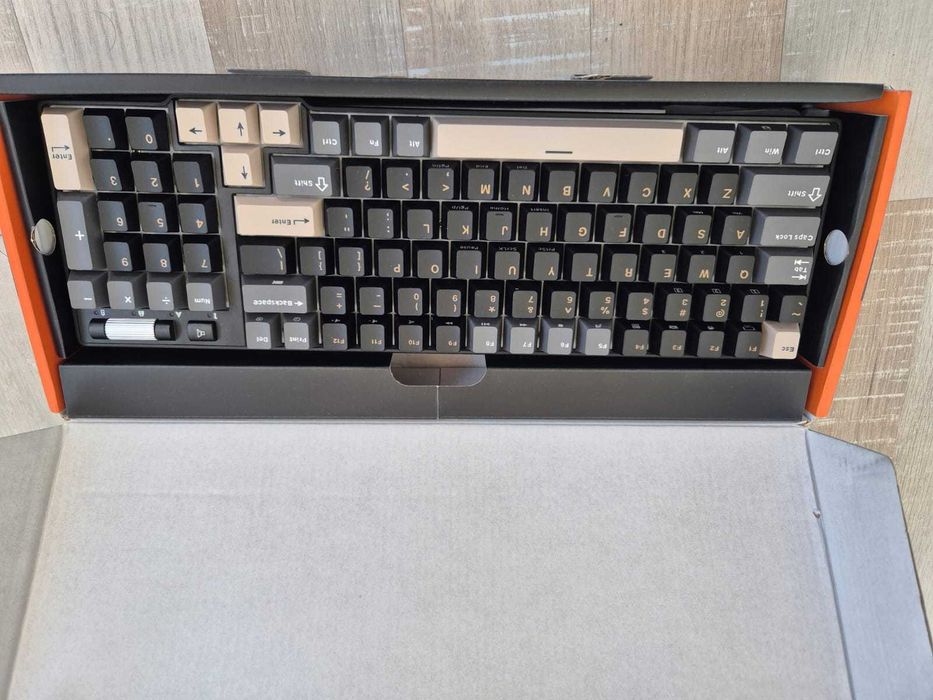 Tastatura Mecanica 90% Royal Kludge RK96 Limited Ed. BT5.0/2.4G/USB-C