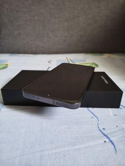 Vând Sau Schimb Samsung Galaxy S24FE 256GB/8GB RAM, Graphite ,